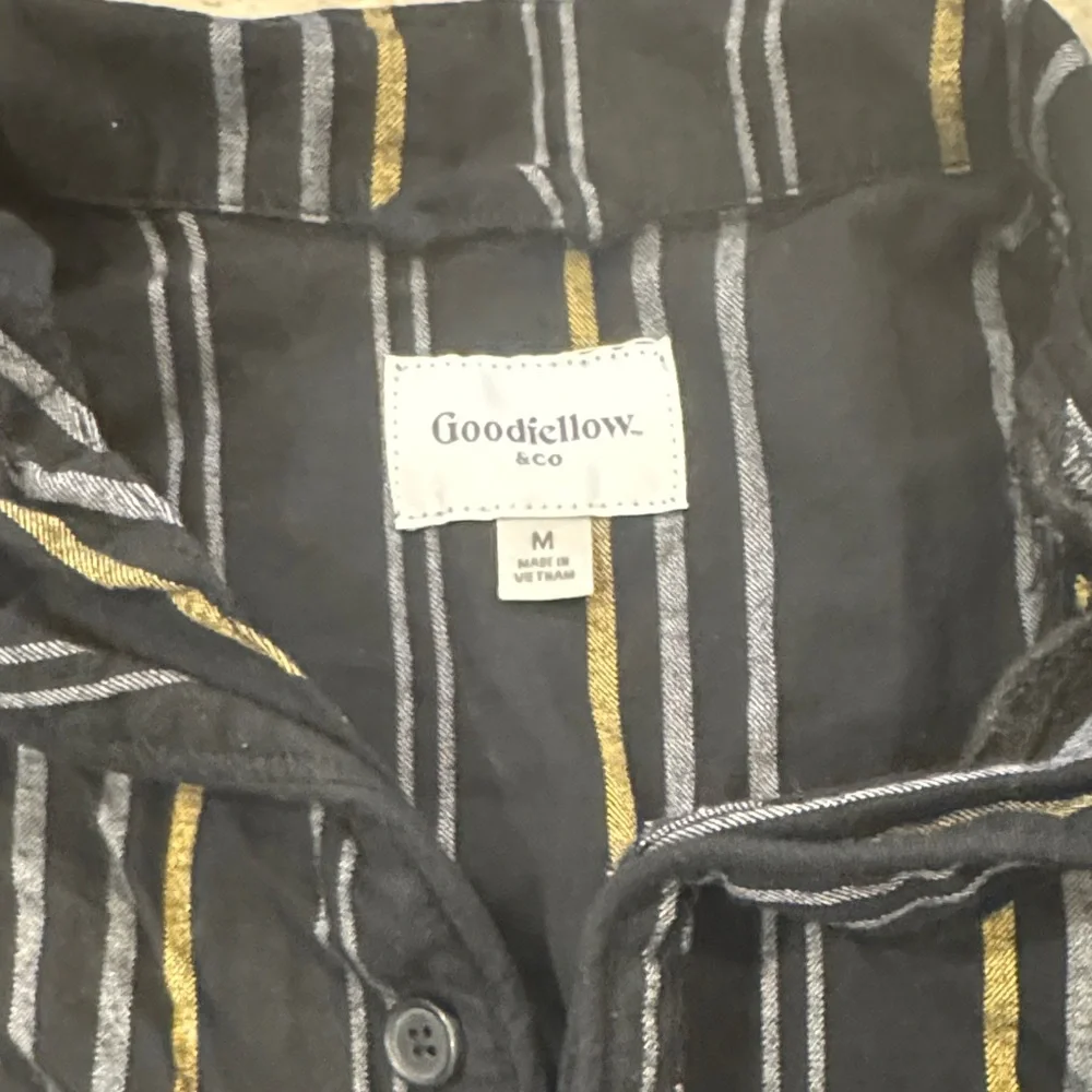 Goodfellow & Co Black Pajamas with Blue/Gray and Gold Stripes. Men Size Medium